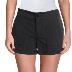 Athleta Trekkie Short 4" Black